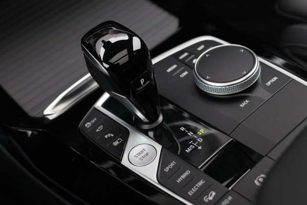 BMW X3 XDrive30e M-Sport *Pano*360 Camera*Stoelventilatie*ACC*