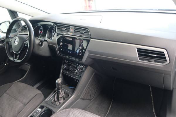 Volkswagen Touran 2.0 TDI 150 PK DSG > Grijskenteken < - Airco, Cruise, PDC.
