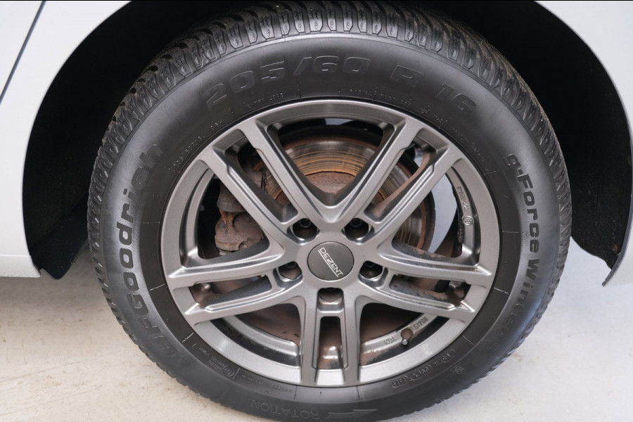 Volkswagen Touran 2.0 TDI 150 PK DSG > Grijskenteken < - Airco, Cruise, PDC.