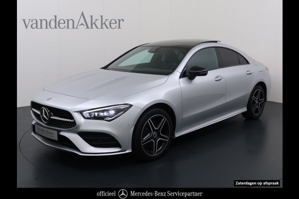 Mercedes-Benz CLA-Klasse 250e AMG // Panoramadak // Nightpakket // Sfeerverlichting // Carplay // Camera // Keyless // MultiBeam