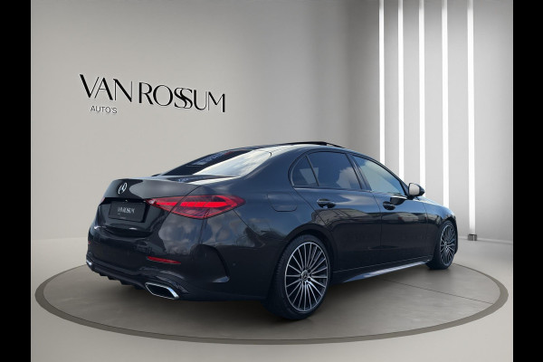 Mercedes-Benz C-Klasse 180 AMG Line | 19"| Panoramadak | Camera | Keyless | Led | Sfeer |