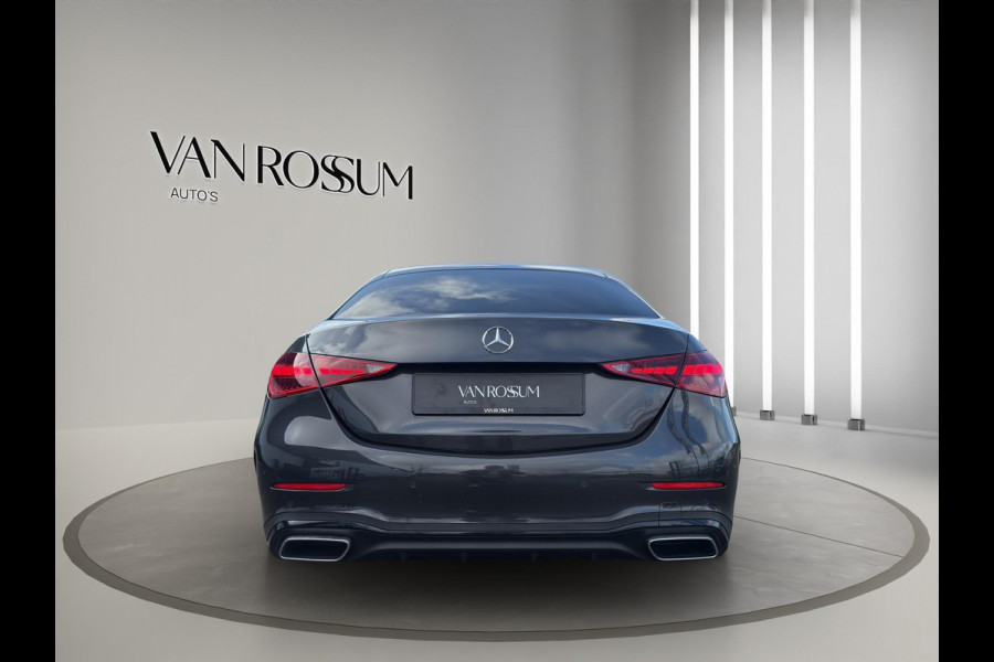 Mercedes-Benz C-Klasse 180 AMG Line | 19"| Panoramadak | Camera | Keyless | Led | Sfeer |