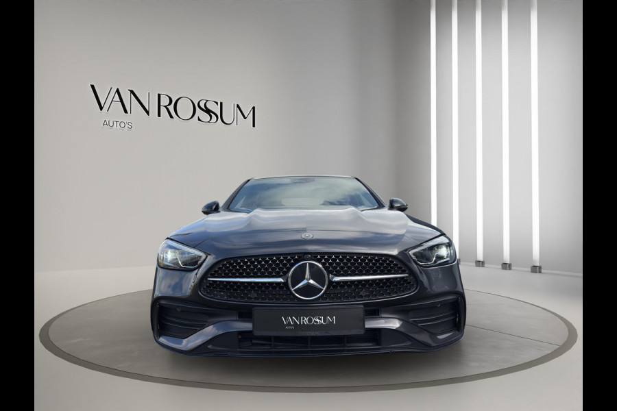 Mercedes-Benz C-Klasse 180 AMG Line | 19"| Panoramadak | Camera | Keyless | Led | Sfeer |