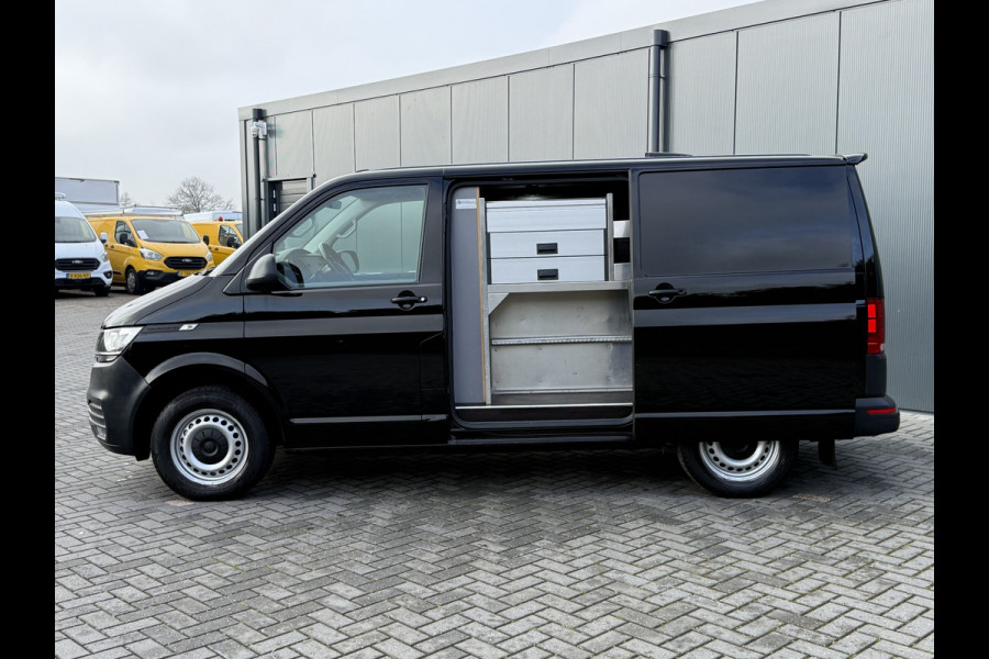 Volkswagen Transporter 2.0 TDI 150 PK DSG AUTOMAAT HIGHLINE / L1H1 / ALUCA INRICHTING / AIRCO / CRUISE / ACHTERKLEP / NAVI / CARPLAY