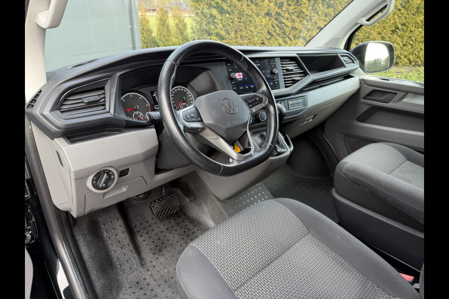 Volkswagen Transporter 2.0 TDI 150 PK DSG AUTOMAAT HIGHLINE / L1H1 / ALUCA INRICHTING / AIRCO / CRUISE / ACHTERKLEP / NAVI / CARPLAY