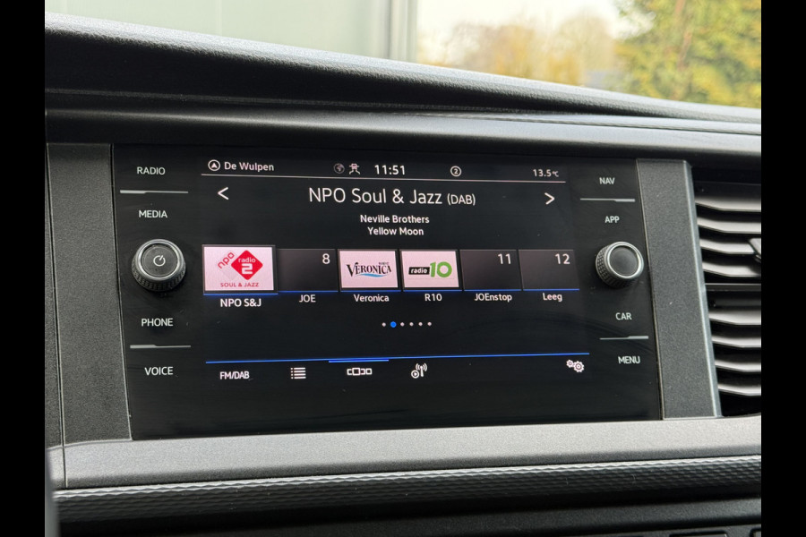 Volkswagen Transporter 2.0 TDI 150 PK DSG AUTOMAAT HIGHLINE / L1H1 / ALUCA INRICHTING / AIRCO / CRUISE / ACHTERKLEP / NAVI / CARPLAY