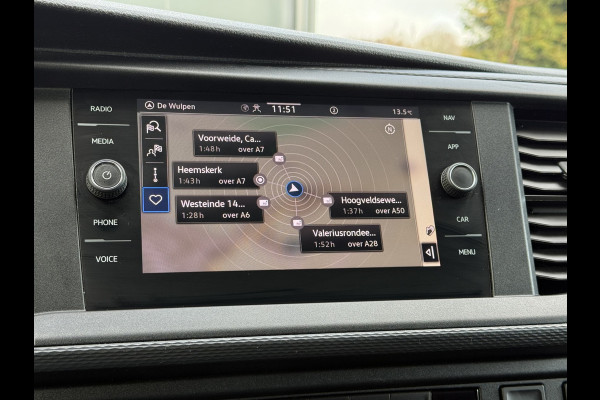 Volkswagen Transporter 2.0 TDI 150 PK DSG AUTOMAAT HIGHLINE / L1H1 / ALUCA INRICHTING / AIRCO / CRUISE / ACHTERKLEP / NAVI / CARPLAY