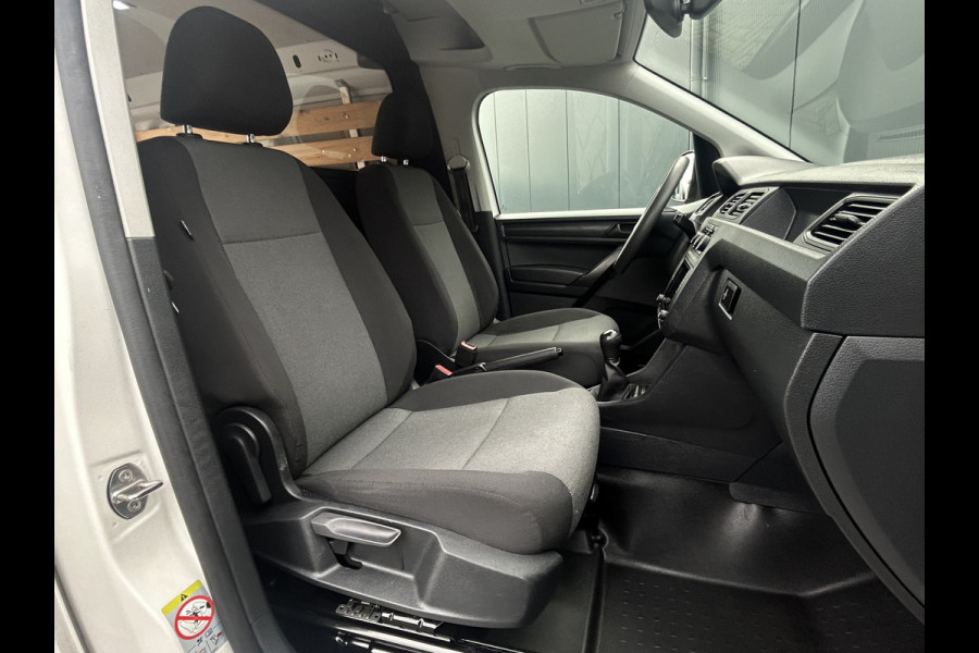 Volkswagen Caddy 1.2 TSI / L1H1 / 1e EIG. / BPM VRIJ !! / BENZINE / 51.495 KM !! / AIRCO / CRUISE / NAVI / APPLE CARPLAY