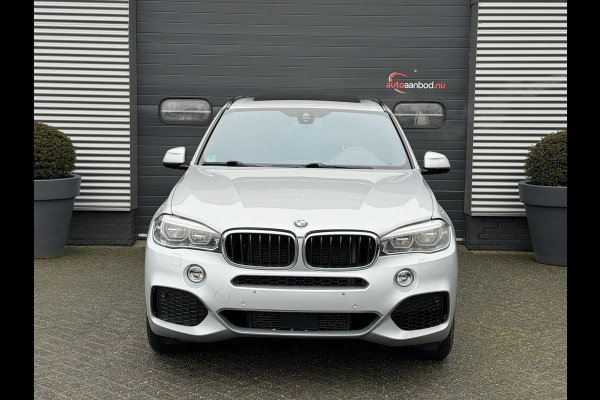 BMW X5 xDrive30d High Executive M-Sport | Panoramadak | Head-Up Display | Camera | Dodehoek Detectie | Elektrische Trekhaak |