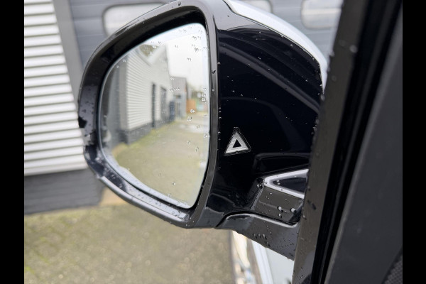 BMW X5 xDrive30d High Executive M-Sport | Panoramadak | Head-Up Display | Camera | Dodehoek Detectie | Elektrische Trekhaak |