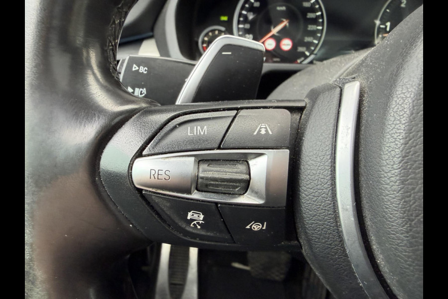 BMW X5 xDrive30d High Executive M-Sport | Panoramadak | Head-Up Display | Camera | Dodehoek Detectie | Elektrische Trekhaak |