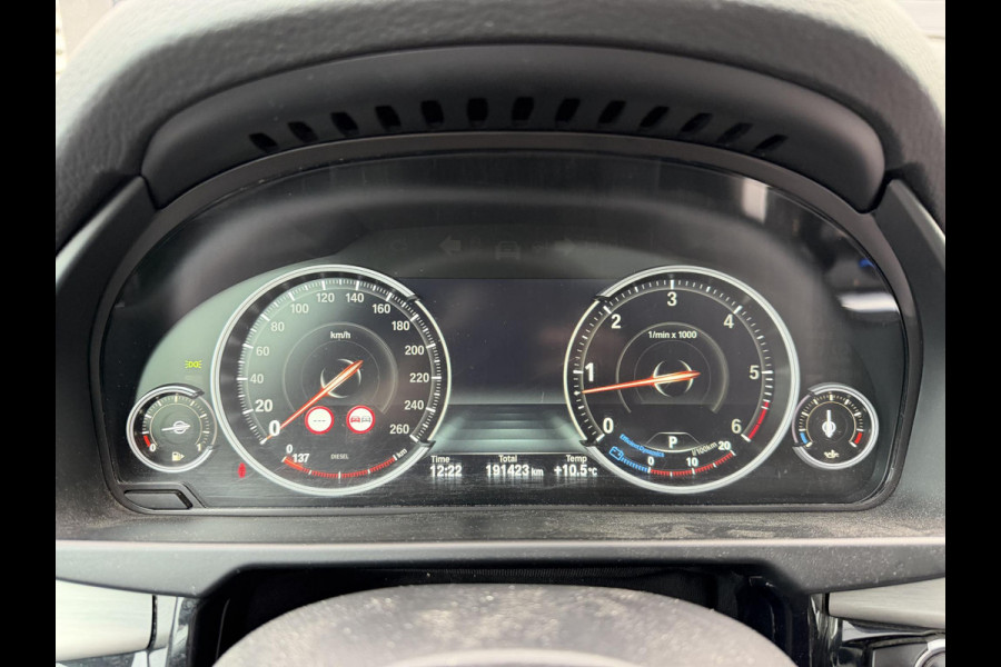 BMW X5 xDrive30d High Executive M-Sport | Panoramadak | Head-Up Display | Camera | Dodehoek Detectie | Elektrische Trekhaak |