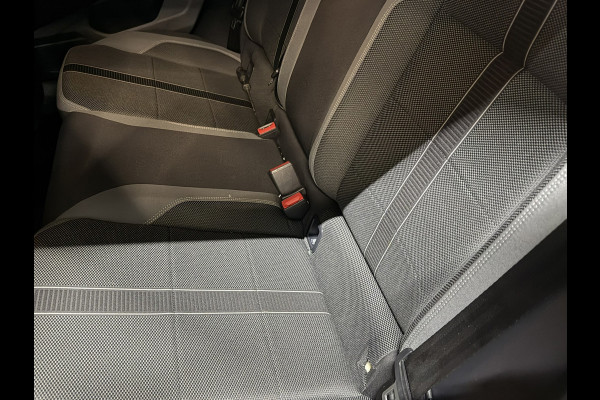 Volkswagen Polo 1.0 TSI Highline Garantie Carplay Virtueel Dash StoelVW Blindspot Adoptieve Cruise Keyless Navi Clima Led Rijklaar