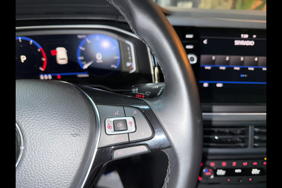 Volkswagen Polo 1.0 TSI Highline Garantie Carplay Virtueel Dash StoelVW Blindspot Adoptieve Cruise Keyless Navi Clima Led Rijklaar