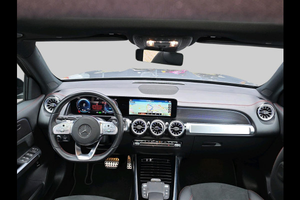 Mercedes-Benz EQB 250+ AMG Line 71 kWh | Automaat | Adaptive Cruisecontrol | 360 Camera | Stoelverwarming | Sfeerverlichting |