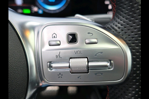 Mercedes-Benz EQB 250+ AMG Line 71 kWh | Automaat | Adaptive Cruisecontrol | 360 Camera | Stoelverwarming | Sfeerverlichting |