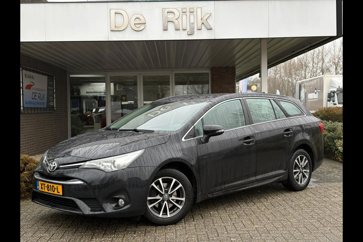 Toyota Avensis Touring Sports 1.8 VVT-i Aspiration | Afn. Trekhaak, Navi, Camera, Cruise, Climate | Dealeronderhouden |