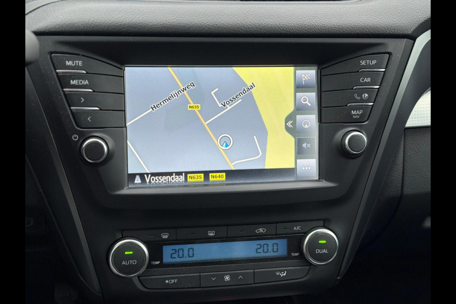 Toyota Avensis Touring Sports 1.8 VVT-i Aspiration | Afn. Trekhaak, Navi, Camera, Cruise, Climate | Dealeronderhouden |