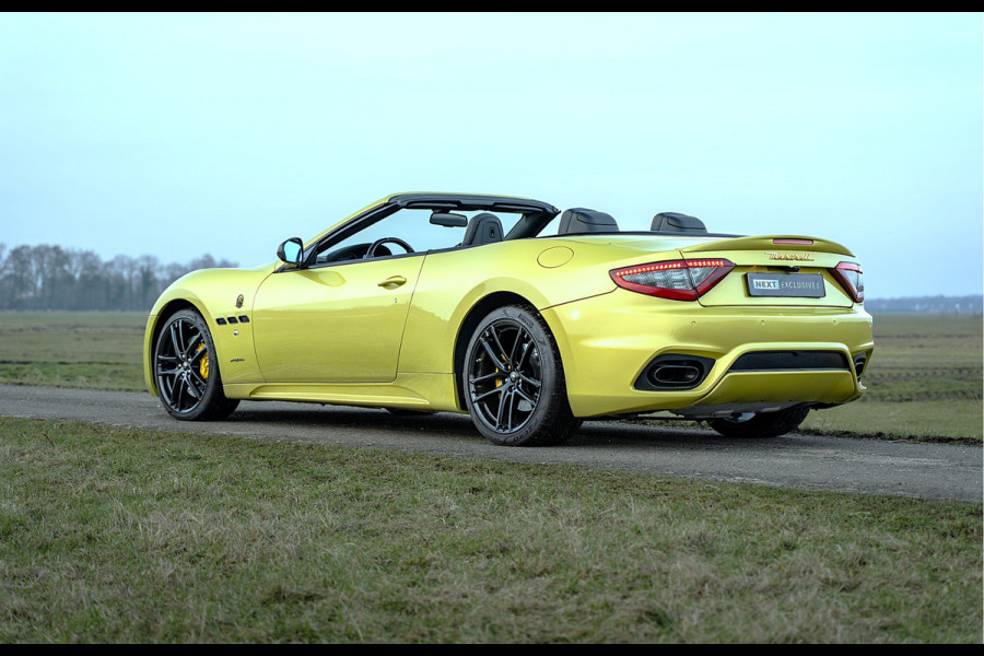 Maserati GranCabrio 4.7 Sport | AM Kleur | 1-1 | Carbon | Carplay