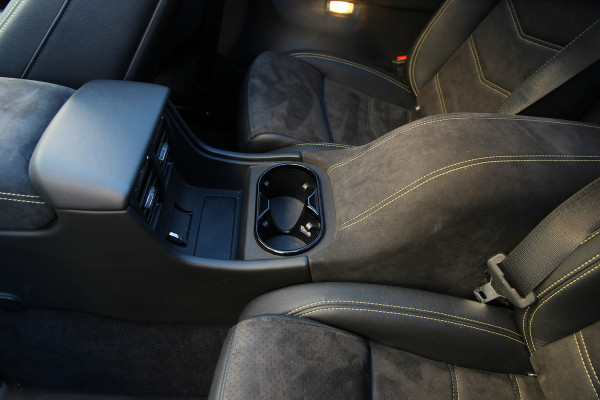 Maserati GranCabrio 4.7 Sport | AM Kleur | 1-1 | Carbon | Carplay