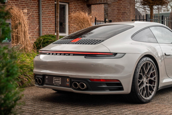 Porsche 911 3.0 Carrera 4 S 450 PK | Krijt | 1e Eig | BTW | LED | 21''