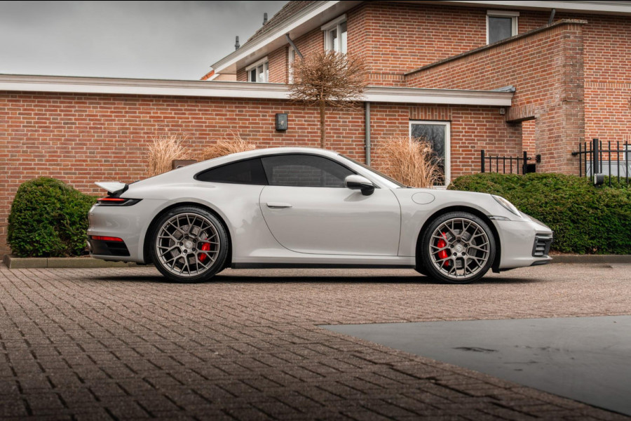 Porsche 911 3.0 Carrera 4 S 450 PK | Krijt | 1e Eig | BTW | LED | 21''