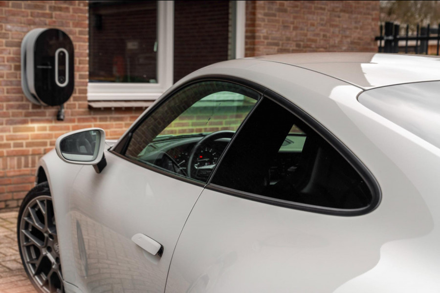 Porsche 911 3.0 Carrera 4 S 450 PK | Krijt | 1e Eig | BTW | LED | 21''