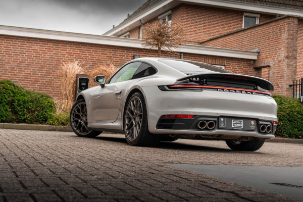 Porsche 911 3.0 Carrera 4 S 450 PK | Krijt | 1e Eig | BTW | LED | 21''