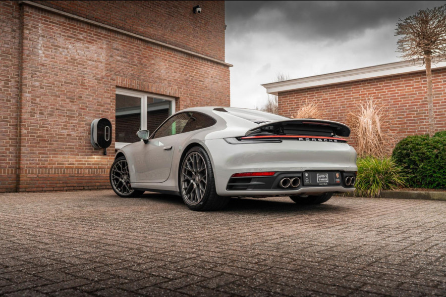 Porsche 911 3.0 Carrera 4 S 450 PK | Krijt | 1e Eig | BTW | LED | 21''