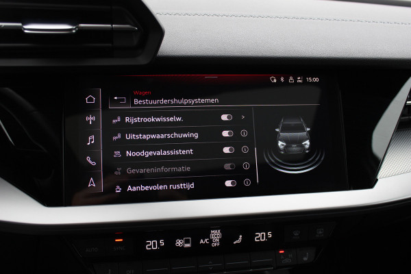 Audi A3 Sportback 45 TFSI e S edition Competition / Panoramadak  / Head-up / RS Seats / B&O / Elektr. stoelen / 19'' / CarPlay / Stoelmassage+Verwarming / Dodehoek / DAB / ACC