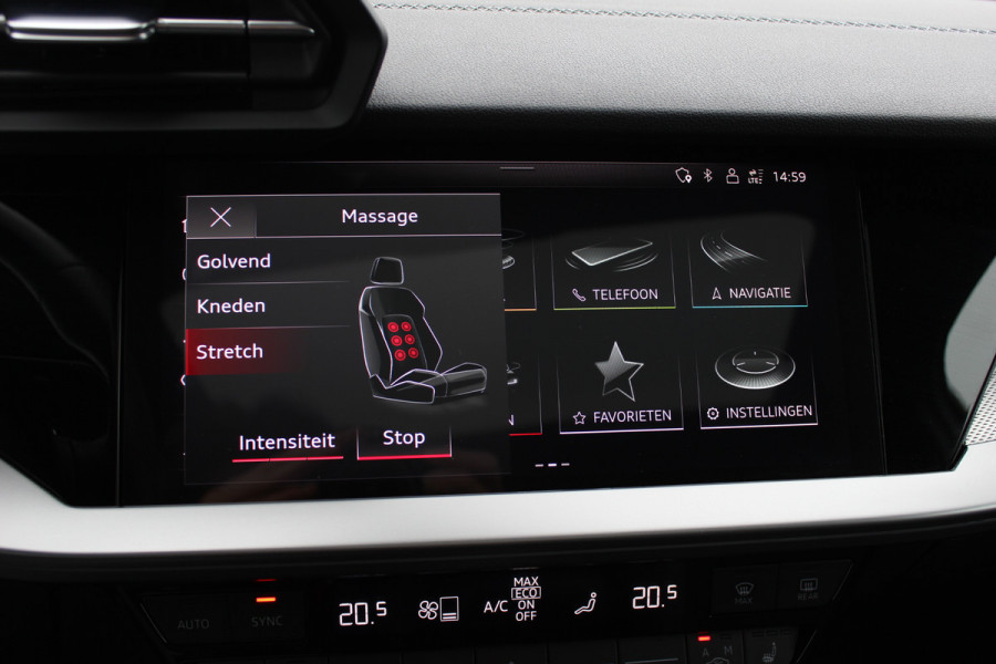 Audi A3 Sportback 45 TFSI e S edition Competition / Panoramadak  / Head-up / RS Seats / B&O / Elektr. stoelen / 19'' / CarPlay / Stoelmassage+Verwarming / Dodehoek / DAB / ACC