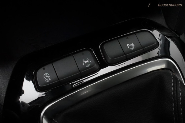 Opel Corsa 1.2 Edition Sport (APPLE CARPLAY,STOELVERWARMING,LED,PARKEERSENSOREN,CAMERA,CLIMATE,CRUISE,LANE ASSIST,TOPCONDITIE)