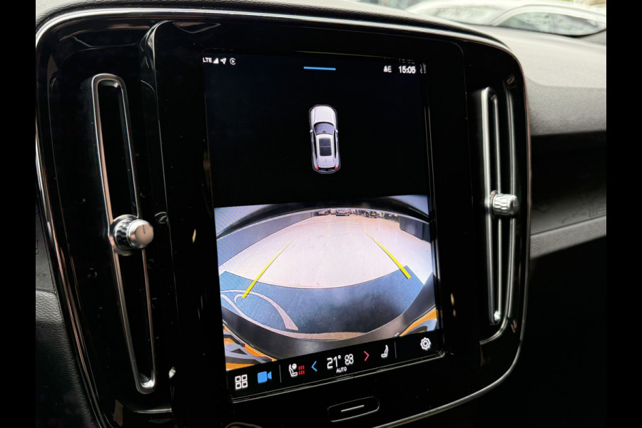 Volvo XC40 Recharge Core 70 kWh | SOH 91.5% | Apple Carplay | Trekhaak | Stoel/Stuurverw.