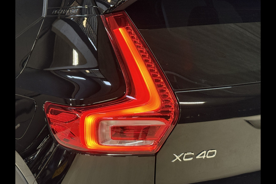 Volvo XC40 Recharge Core 70 kWh | SOH 91.5% | Apple Carplay | Trekhaak | Stoel/Stuurverw.