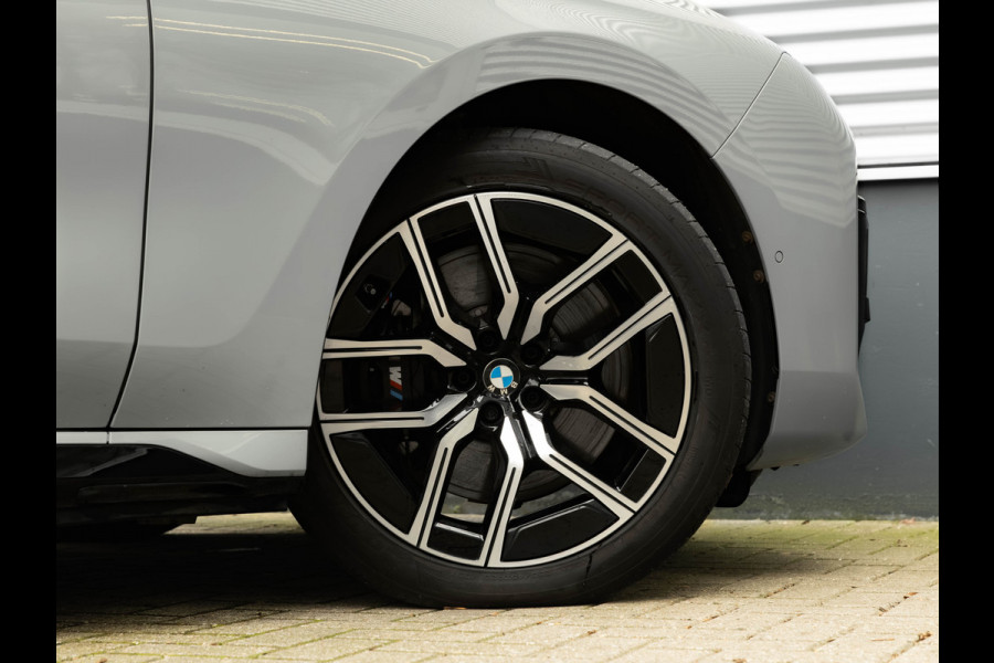 BMW i7 xDrive60 - M-Sport Pro - Executive Drive Pro - Bowers & Wilkins - Driving Ass Prof
