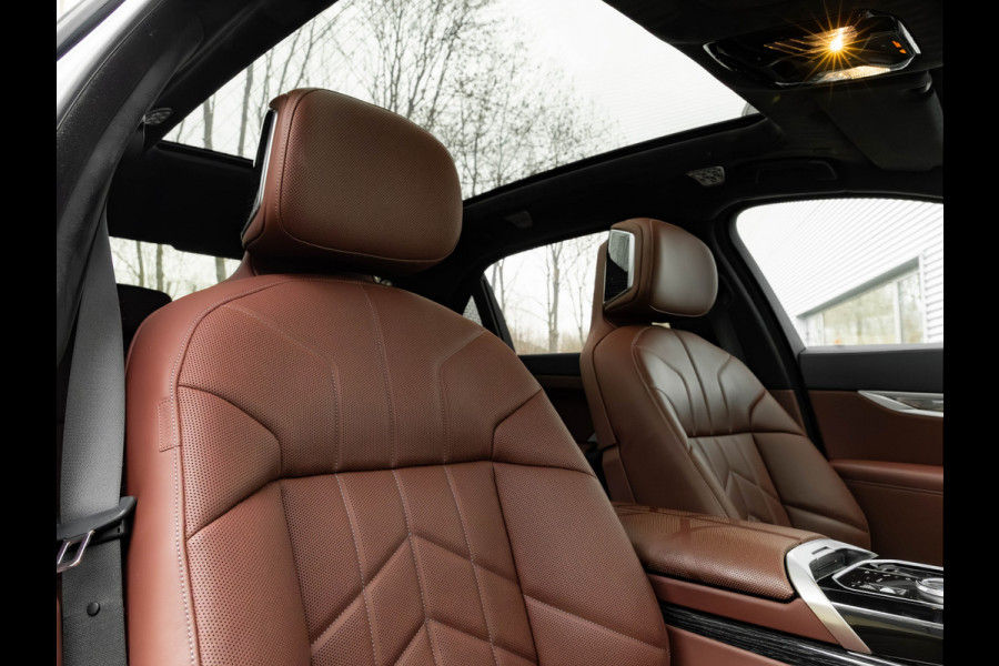 BMW i7 xDrive60 - M-Sport Pro - Executive Drive Pro - Bowers & Wilkins - Driving Ass Prof