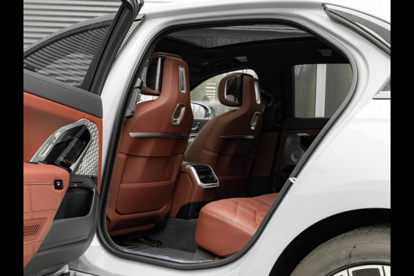 BMW i7 xDrive60 - M-Sport Pro - Executive Drive Pro - Bowers & Wilkins - Driving Ass Prof