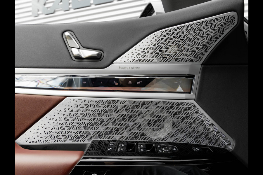 BMW i7 xDrive60 - M-Sport Pro - Executive Drive Pro - Bowers & Wilkins - Driving Ass Prof