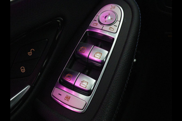 Mercedes-Benz C-Klasse 300e AMG Limited | Panoramadak | 360 Camera | Stoelverwarming | Trekhaak | Carplay | Leder/Alcantara | Sfeerverlichting | Navigatie | Cruise control | Park Assist |