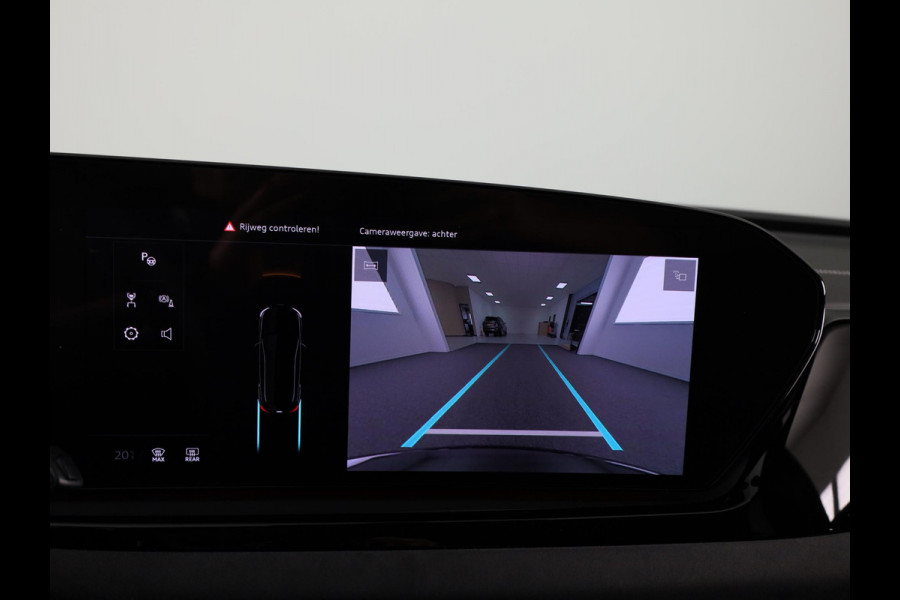 Audi A5 Avant 2.0 e-hybrid quattro S edition Competition 367pk | Private lease vanaf € 1.230,- per maand | Panoramdak | Trekhaak | Matrix | Keyless | Adaptieve cruise controle