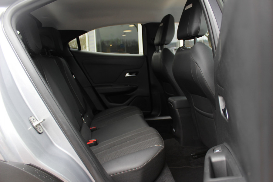 Opel Mokka 1.2 Turbo GS Line / Trekhaak / Camera / CarPlay / LED Koplampen / 17'' / Navigatie / DAB / Dodehoek / Cruise Control