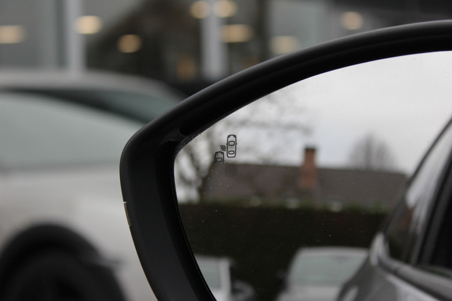 Opel Mokka 1.2 Turbo GS Line / Trekhaak / Camera / CarPlay / LED Koplampen / 17'' / Navigatie / DAB / Dodehoek / Cruise Control