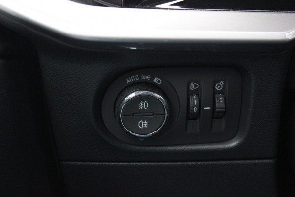 Opel Mokka 1.2 Turbo GS Line / Trekhaak / Camera / CarPlay / LED Koplampen / 17'' / Navigatie / DAB / Dodehoek / Cruise Control