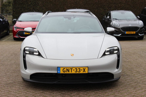 Porsche Taycan Sport Turismo 4S 93 kWh / Panoramadak / 360Camera / Head-up / Accu Performance+ / 21'' / Achterasbesturing / Luchtvering / Keyless / Stoel+Stuurverwarming / DAB / ACC