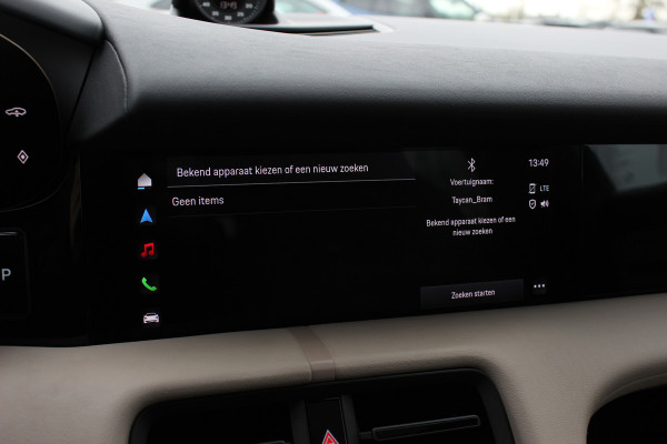 Porsche Taycan Sport Turismo 4S 93 kWh / Panoramadak / 360Camera / Head-up / Accu Performance+ / 21'' / Achterasbesturing / Luchtvering / Keyless / Stoel+Stuurverwarming / DAB / ACC