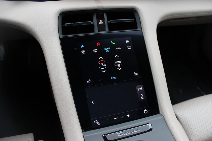 Porsche Taycan Sport Turismo 4S 93 kWh / Panoramadak / 360Camera / Head-up / Accu Performance+ / 21'' / Achterasbesturing / Luchtvering / Keyless / Stoel+Stuurverwarming / DAB / ACC