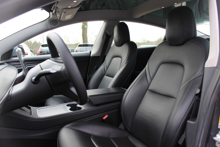 Tesla Model 3 Performance AWD 75 kWh / Autopilot / Panoramadak / Camera / Leder / 20'' / Leder / Premium Audio / Warmtepomp