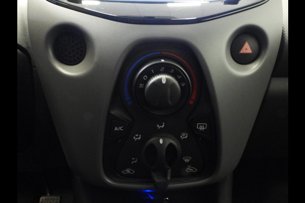Peugeot 108 1.0 e-VTi Techno Dynamic NAVI-APP/CAMERA/AIRCO/BLUETOOTH!