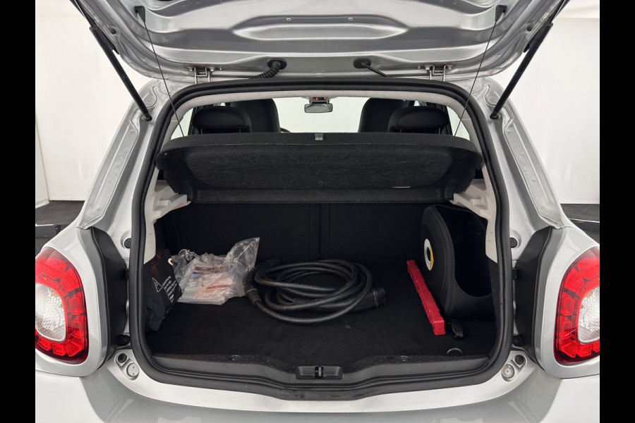 Smart Forfour EQ Business Solution 18 kWh [ 3-Fase ] {SOH-89%} (INCL-BTW) Aut. *NAVI-FULLMAP | LEATHER | ECC | CRUISE | HEATED-COMFORT-SEATS | 15"ALU*