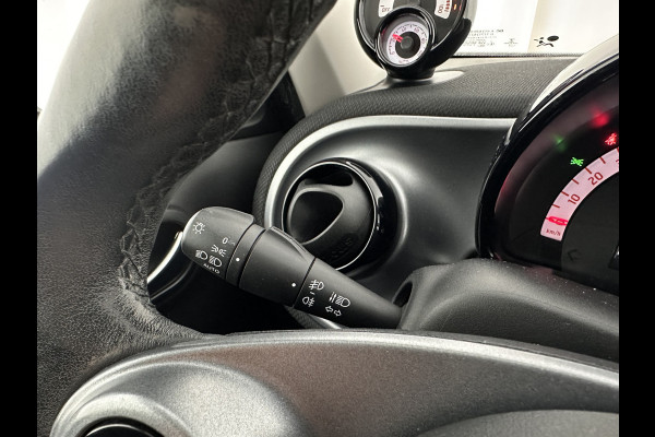 Smart Forfour EQ Business Solution 18 kWh [ 3-Fase ] {SOH-89%} (INCL-BTW) Aut. *NAVI-FULLMAP | LEATHER | ECC | CRUISE | HEATED-COMFORT-SEATS | 15"ALU*